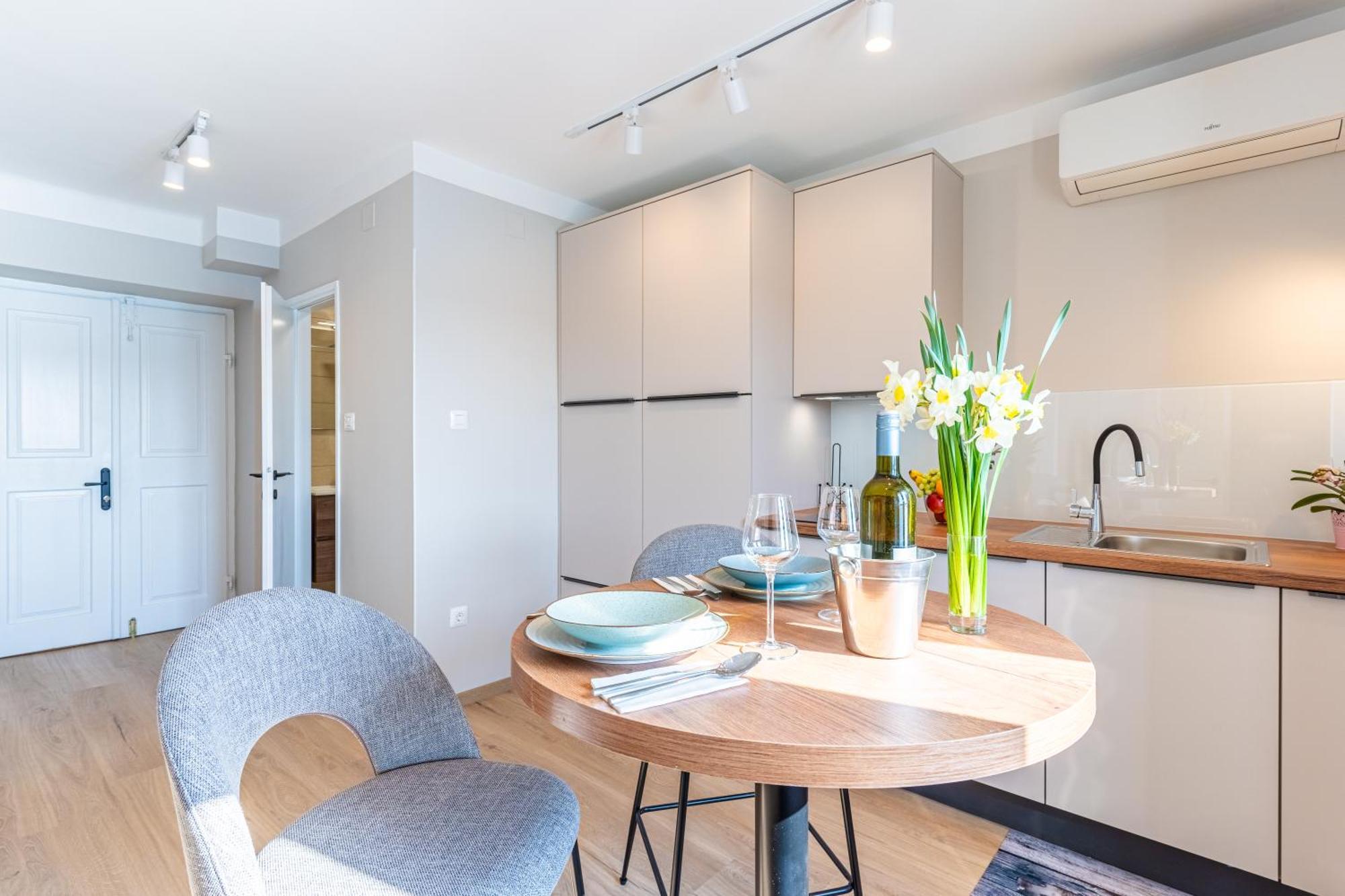 Bella Vista Cres